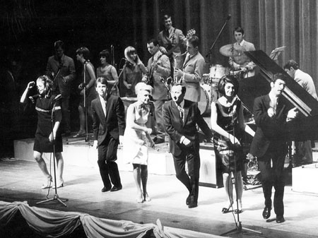 1968_70_kaiser_ball_02